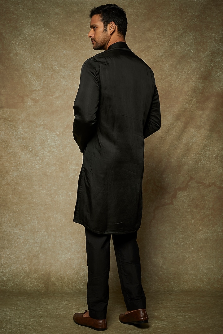 Black Linen Satin Embroidered Kurta Set by Nero by Shaifali & Satya at Pernia's Pop Up Shop