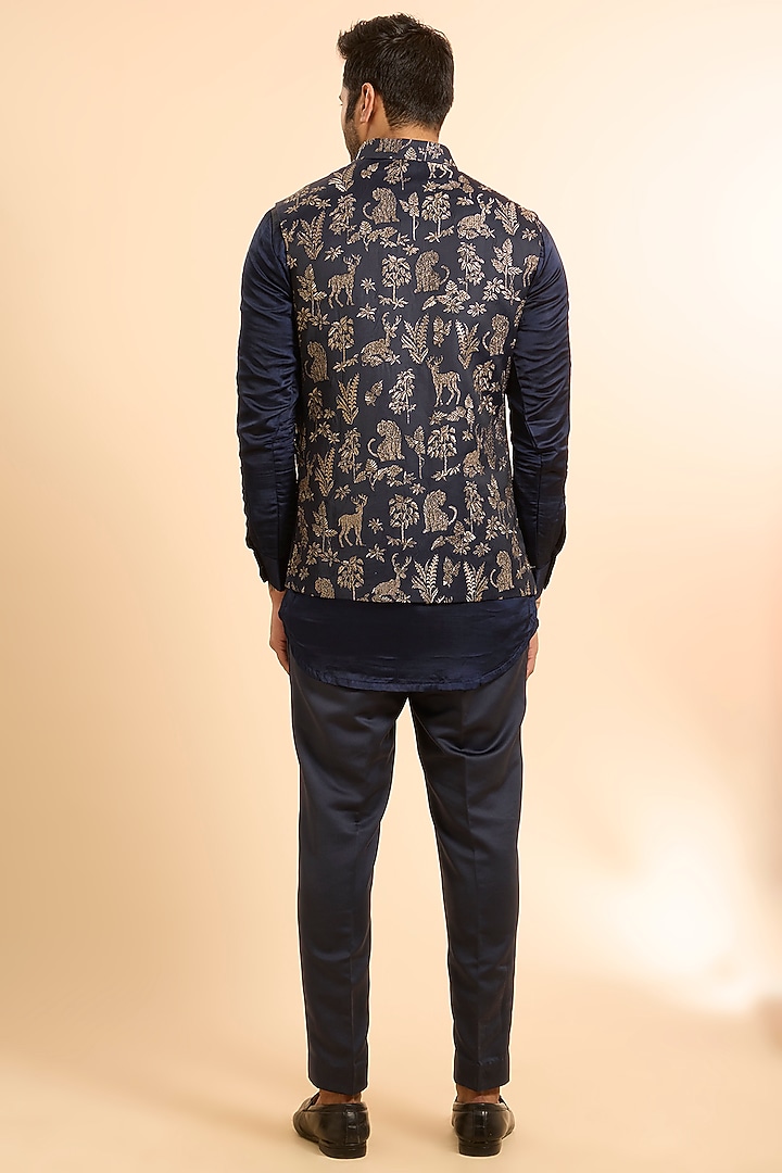 Midnight Blue Silk Threadwork Bundi Jacket Set by Nero by Shaifali & Satya at Pernia's Pop Up Shop