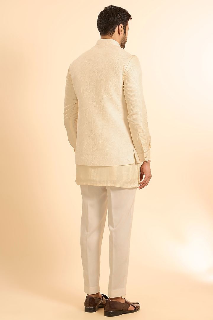 Ivory Silk Threadwork Open Bundi Jacket Set by Nero by Shaifali & Satya at Pernia's Pop Up Shop