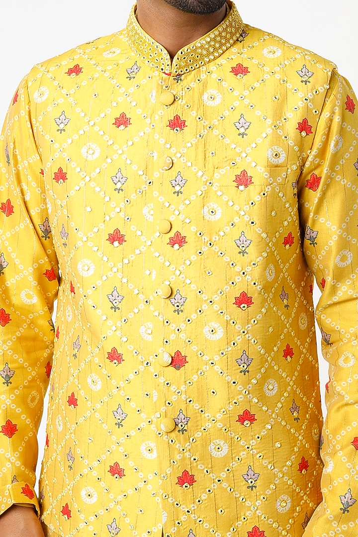 Yellow Bhagalpuri Silk Mirror Embroidered Bundi Jacket Set by Nero by Shaifali & Satya at Pernia's Pop Up Shop