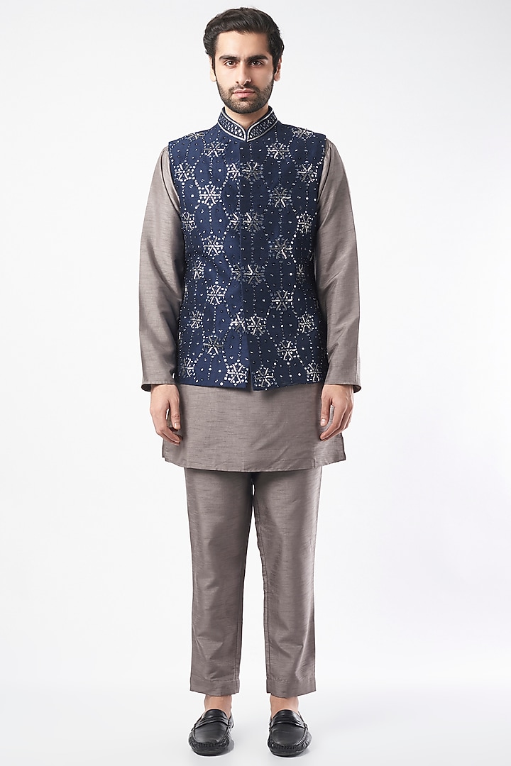Grey Kurta Set With Blue Bundi Jacket by Nero By Shaifali & Satya at Pernia's Pop Up Shop
