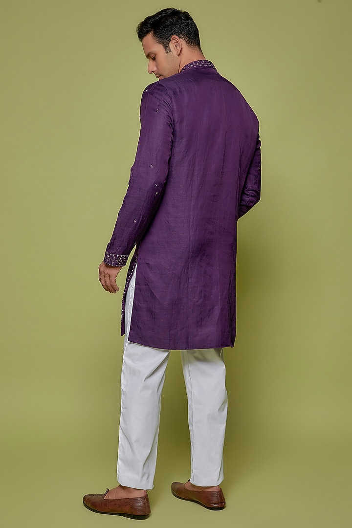 Violet Linen Embroidered Kurta Set by Nero By Shaifali & Satya at Pernia's Pop Up Shop