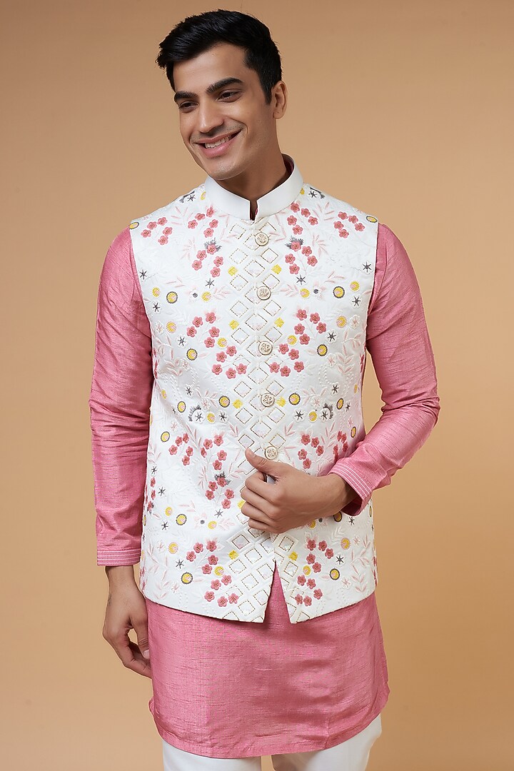 White Satin Silk Thread Embroidered Bundi Jacket Set by Nero by Shaifali & Satya at Pernia's Pop Up Shop