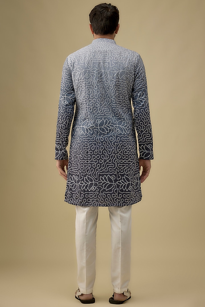 Grey Silk Thread Work Kurta Set by Nero by Shaifali & Satya at Pernia's Pop Up Shop