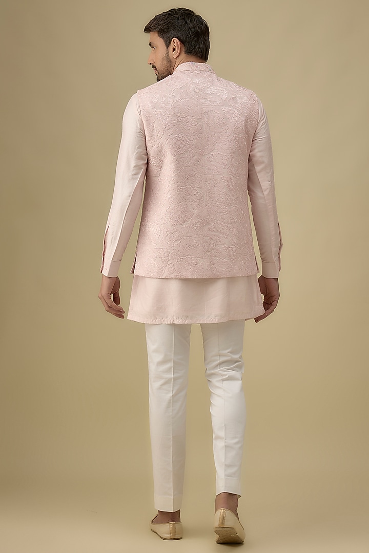 Pink Silk Thread Work Bundi Jacket Set by Nero by Shaifali & Satya at Pernia's Pop Up Shop