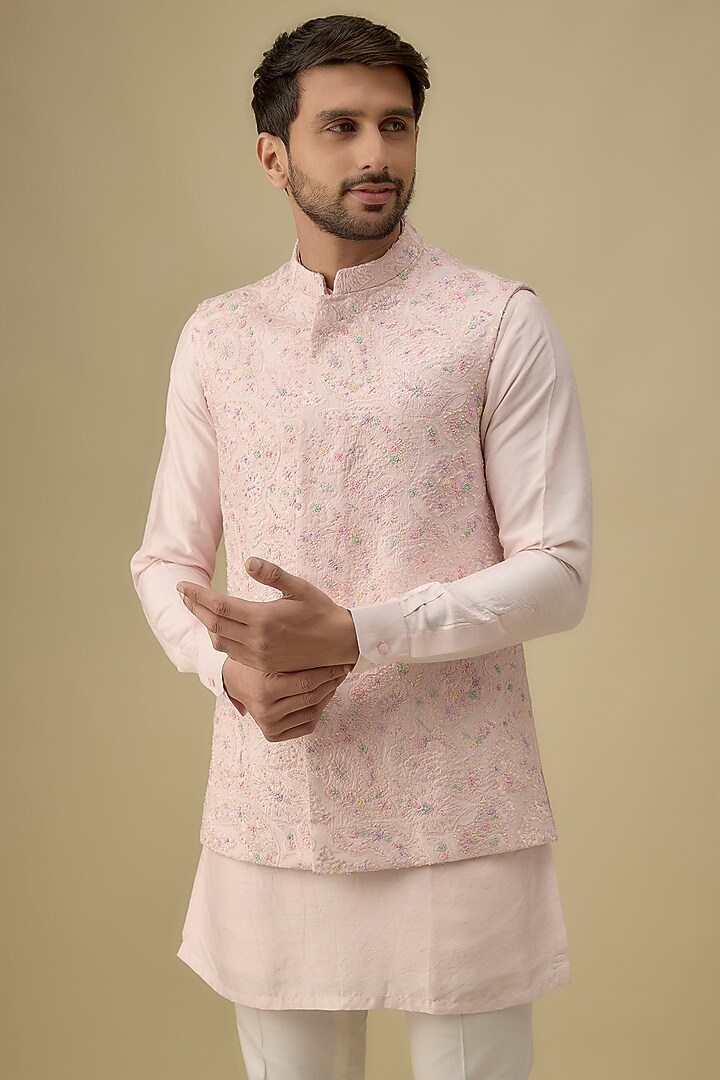 Pink Silk Thread Work Bundi Jacket Set by Nero by Shaifali & Satya at Pernia's Pop Up Shop