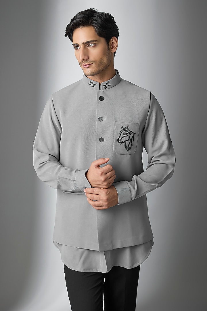 Grey Boomario Fabric Handwork Bundi Jacket Set by Nero by Shaifali & Satya at Pernia's Pop Up Shop