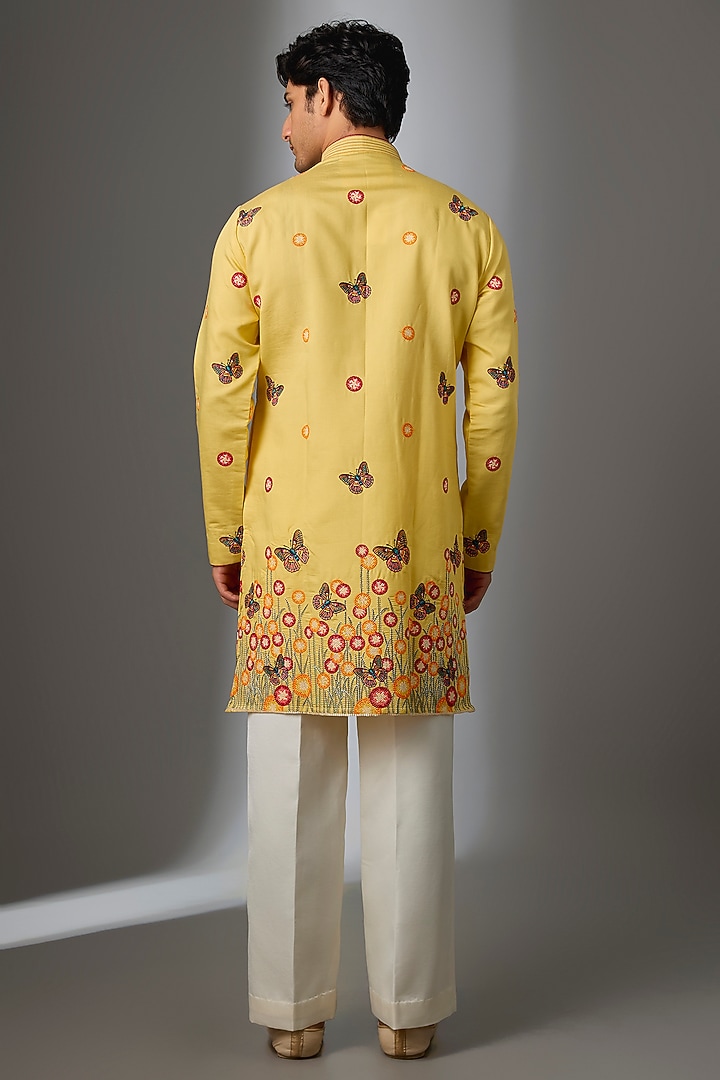 Yellow Silk Machine Embroidered Kurta Set by Nero by Shaifali & Satya at Pernia's Pop Up Shop