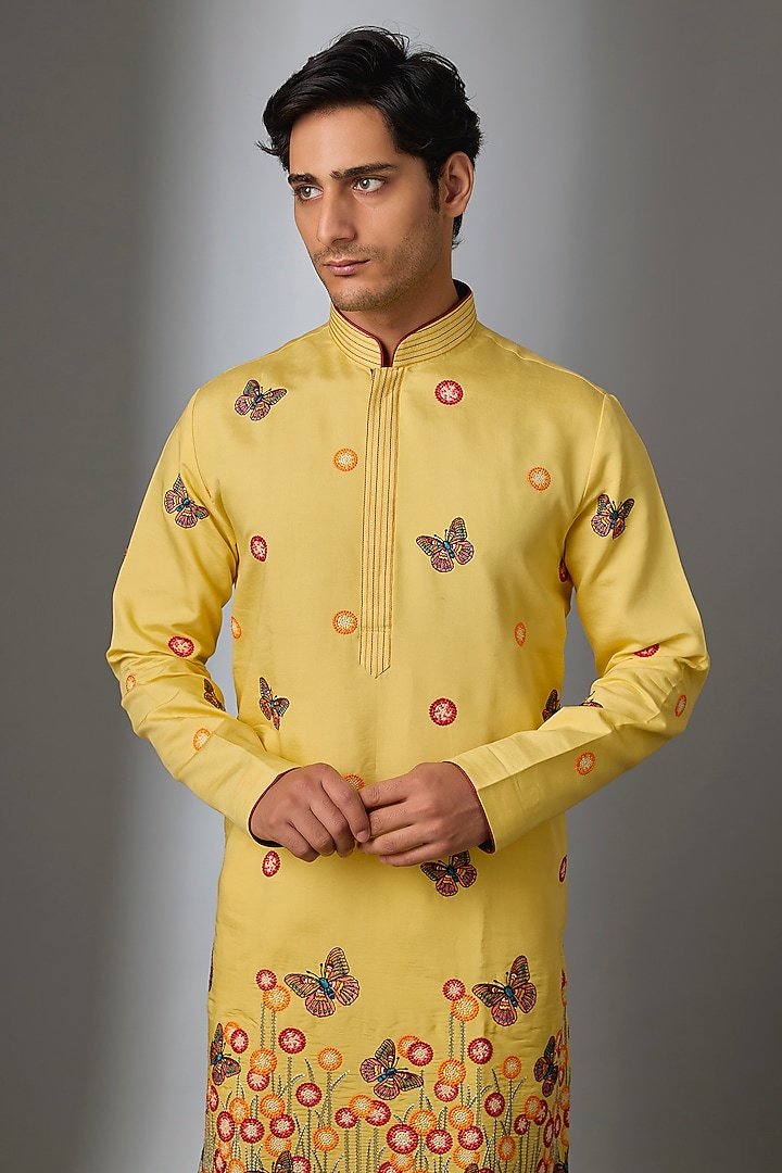 Yellow Silk Machine Embroidered Kurta Set by Nero by Shaifali & Satya at Pernia's Pop Up Shop