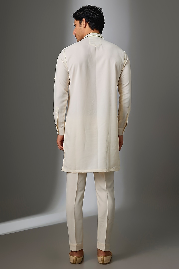 Ivory Boomario Fabric Threadwork Kurta Set by Nero by Shaifali & Satya at Pernia's Pop Up Shop