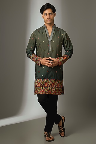 Green Silk Threadwork Kurta Set by Nero by Shaifali & Satya