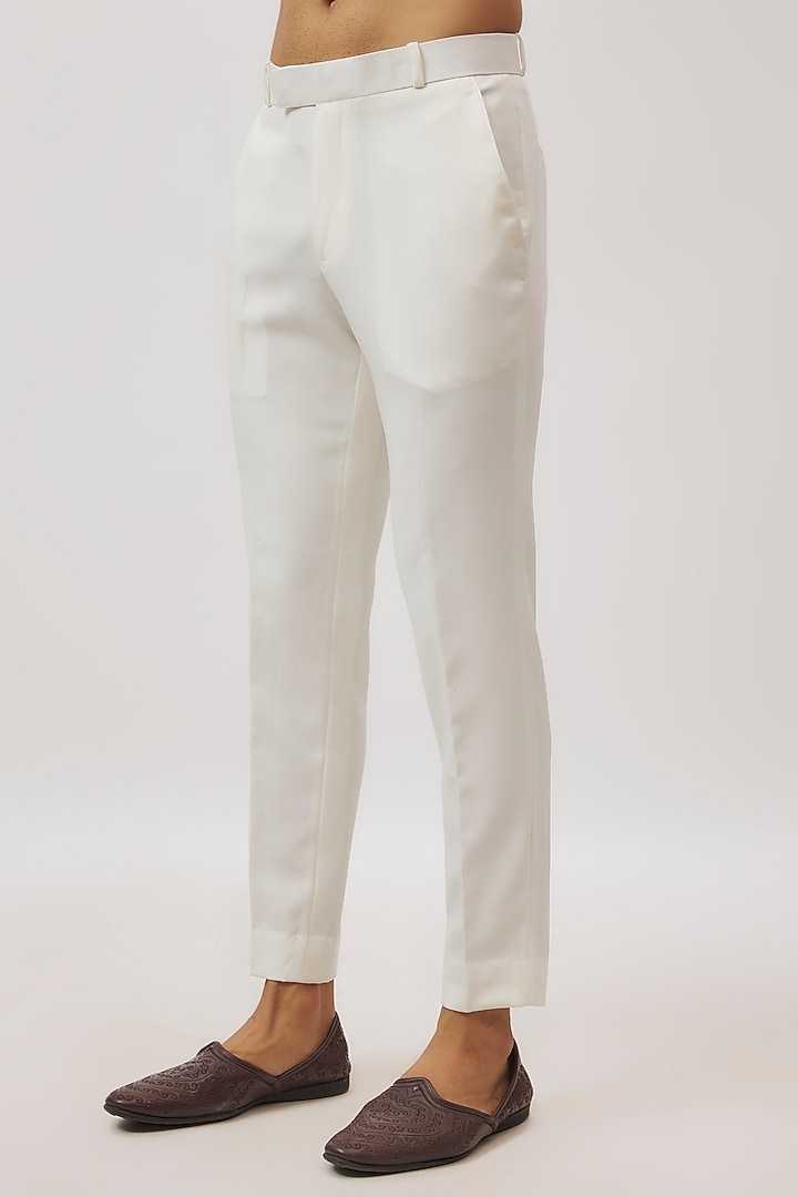 White Raw Silk Floral Printed & Machine Embroidered Bundi Jacket Set by Nero By Shaifali & Satya at Pernia's Pop Up Shop