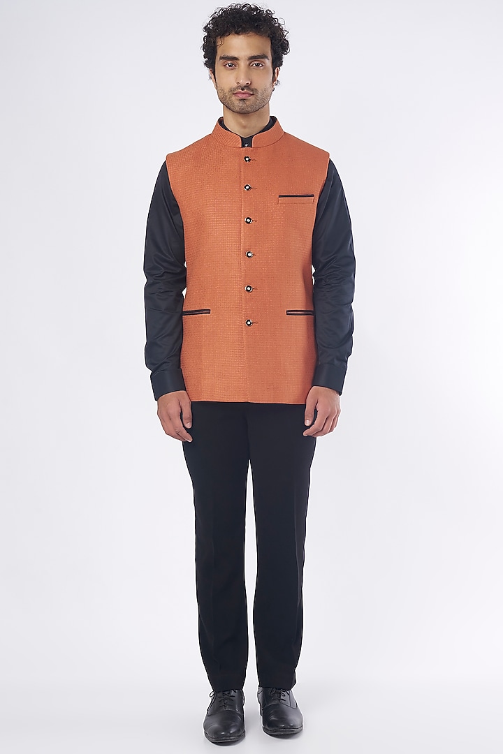 Orange Matka Silk Bundi Jacket Set by Nero by Shaifali & Satya at Pernia's Pop Up Shop