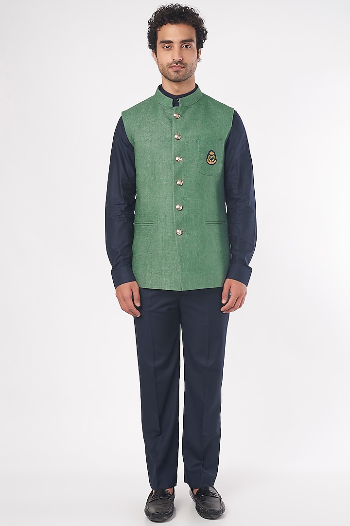 Green Matka Silk Bundi Jacket Set by Nero by Shaifali & Satya