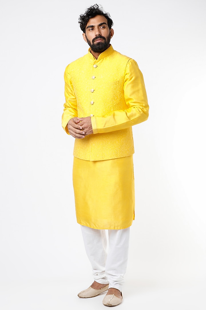 Yellow Cotton Embroidered Bundi Jacket Set by Nero by Shaifali & Satya at Pernia's Pop Up Shop