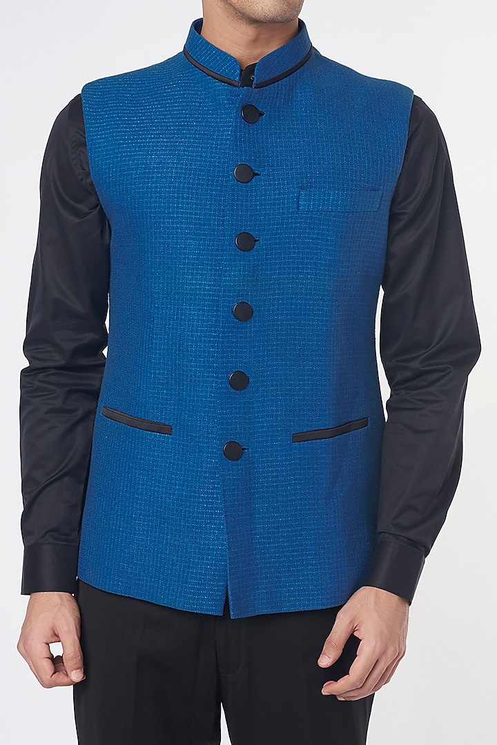 Blue Matka Bundi Jacket Set by Nero by Shaifali & Satya at Pernia's Pop Up Shop