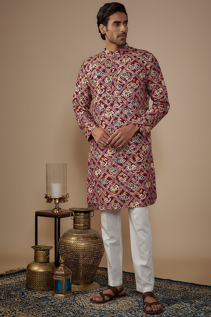 Pink Jacquard Patola Kurta Set by Nero by Shaifali & Satya at Pernia's Pop Up Shop