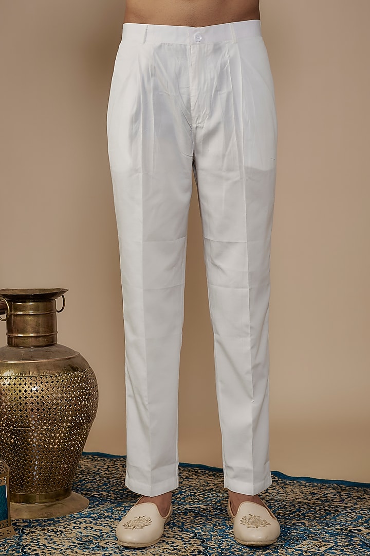 White Silk Thread Embroidered Bundi Jacket Set by Nero by Shaifali & Satya at Pernia's Pop Up Shop