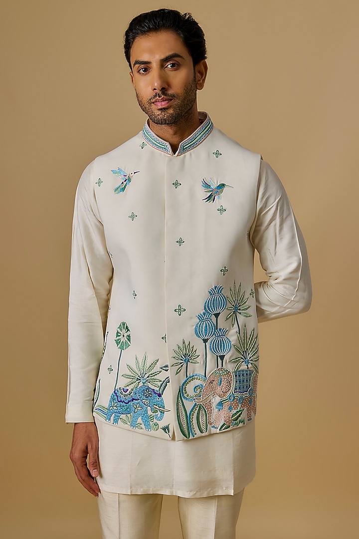 Ivory Boomario Fabric Handwork Bundi Jacket Set by Nero by Shaifali & Satya at Pernia's Pop Up Shop
