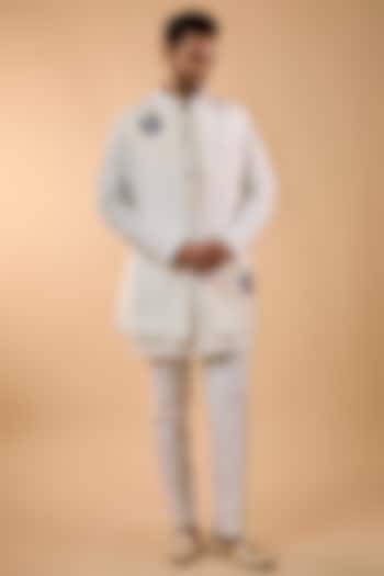 White Silk Hand Embroidered Bundi Jacket Set by Nero by Shaifali & Satya at Pernia's Pop Up Shop