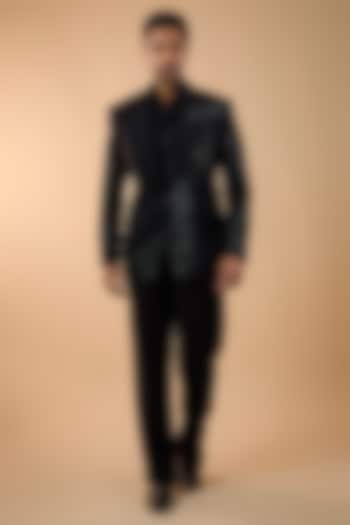 Black Boomario Fabric Thread Handwork Blazer Set by Nero by Shaifali & Satya at Pernia's Pop Up Shop