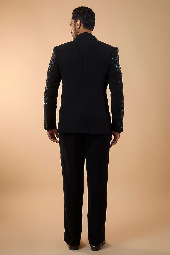 Black Boomario Fabric Thread Handwork Blazer Set by Nero by Shaifali & Satya at Pernia's Pop Up Shop