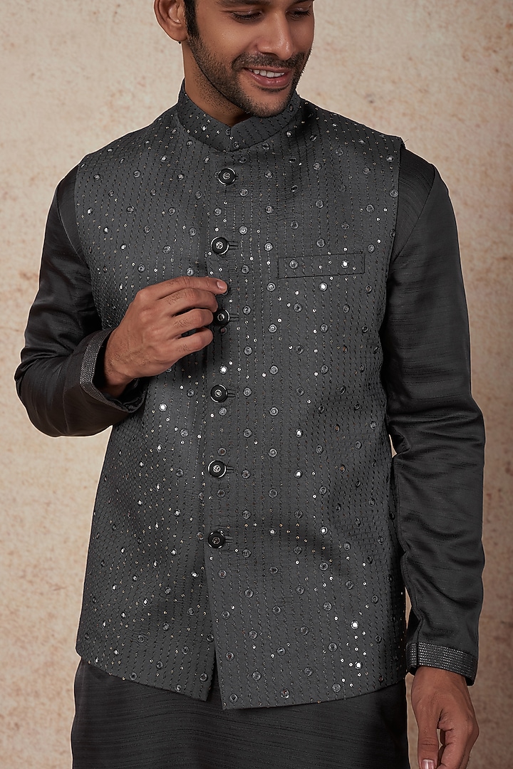 Grey Silk Bundi Jacket With Kurta Set by Nero by Shaifali & Satya at Pernia's Pop Up Shop