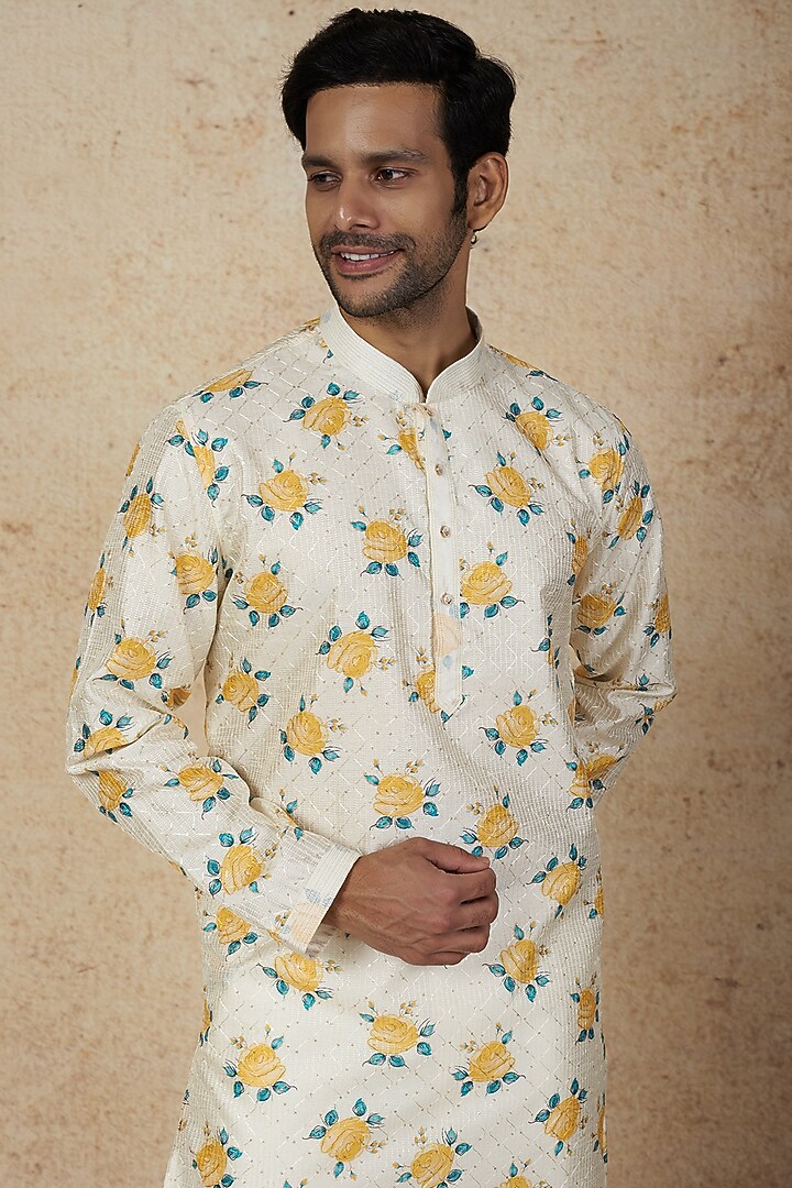 Ivory Printed Kurta Set by Nero By Shaifali & Satya at Pernia's Pop Up Shop