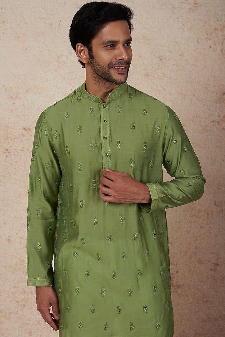 Green Silk Embroidered Kurta Set by Nero by Shaifali & Satya at Pernia's Pop Up Shop