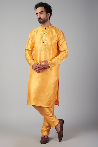 Yellow Silk Mirror Embroidered Kurta Set by Nero By Shaifali & Satya