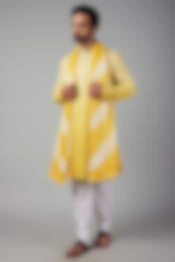 Yellow Ombre Lucknowi Kurta Set by Nero by Shaifali & Satya