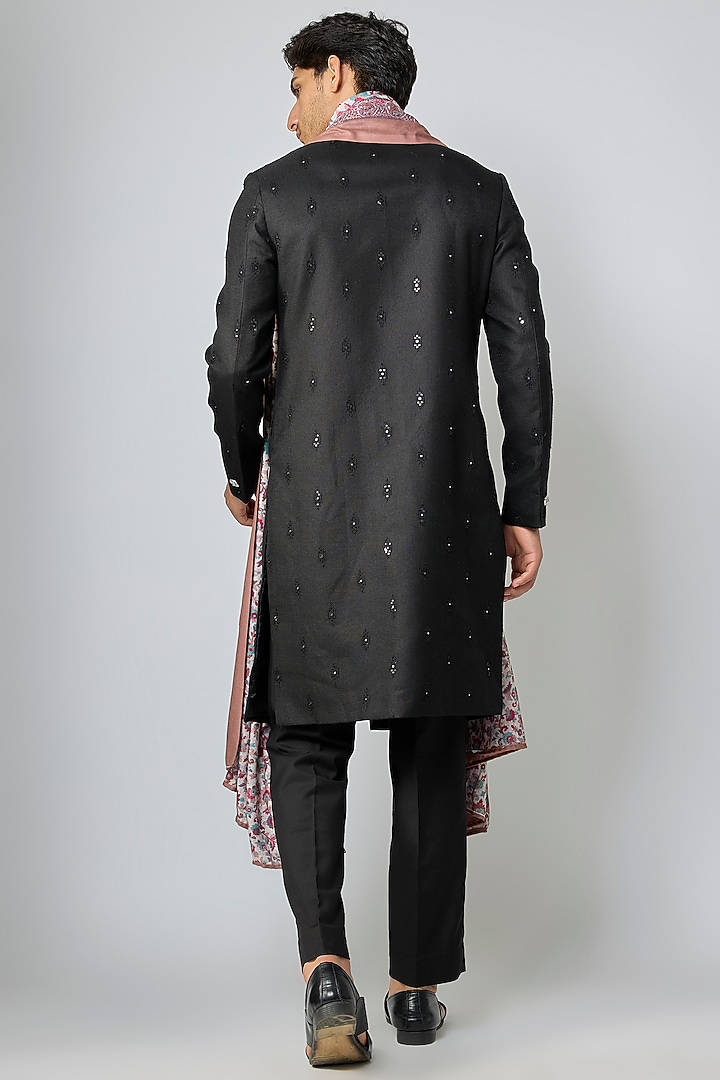 Black Linen Threadwork Kurta Set by Nero By Shaifali & Satya at Pernia's Pop Up Shop