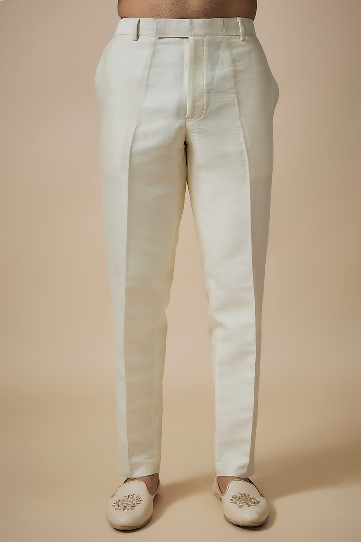 Ivory Lucknowi Threadwork Jodhpuri Set by Nero By Shaifali & Satya at Pernia's Pop Up Shop