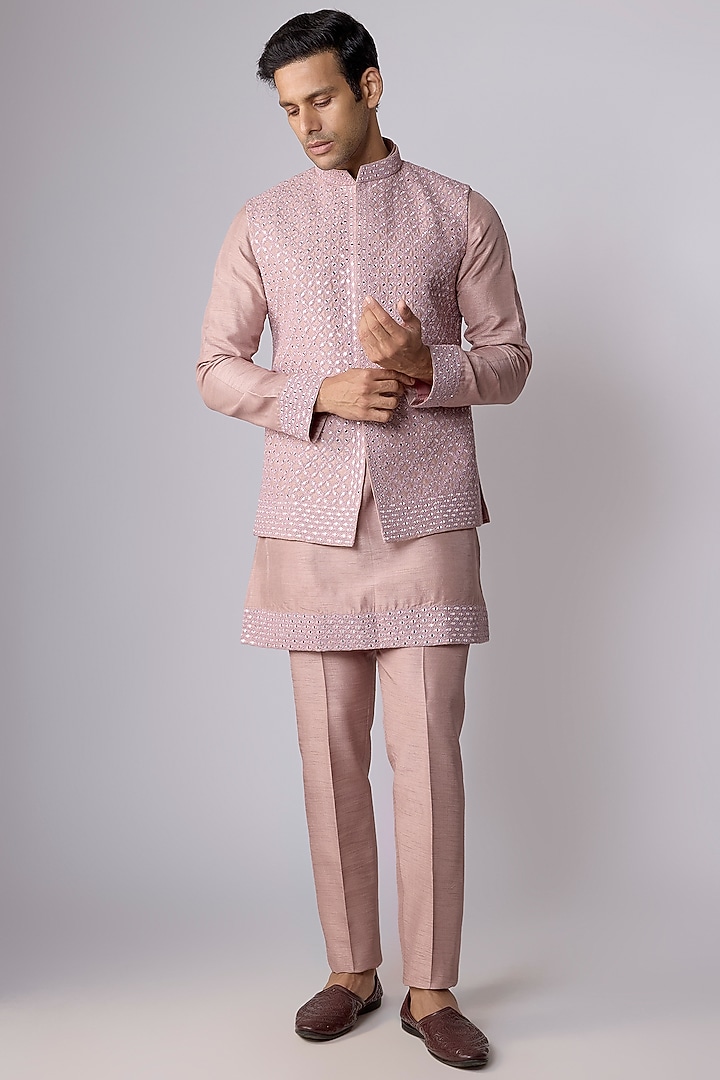 Pink Silk Mirror Work Bundi Jacket Set by Nero by Shaifali & Satya at Pernia's Pop Up Shop