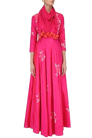 Pink Rose Bush Crushed Kalidaar Set with Tassel Scarf by Nachiket Barve