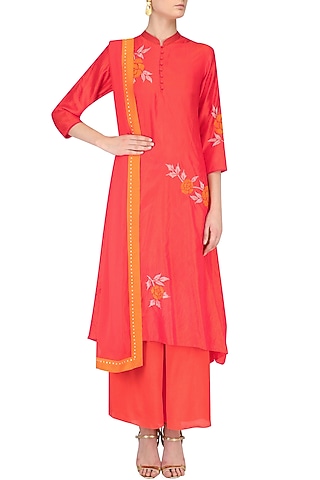 Coral Rose Bush Trapezium Hem Kurta Set by Nachiket Barve
