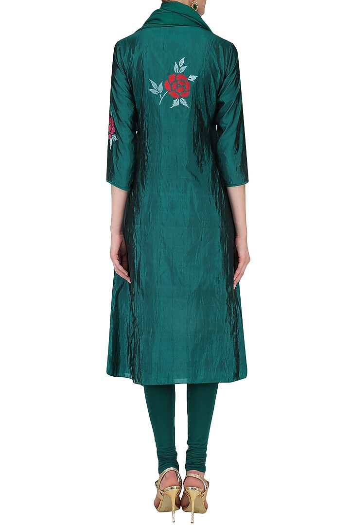 Teal rose bush silk trapezium hem kurta set with tassel scarfavailable only at Pernia's Pop Up Shop.