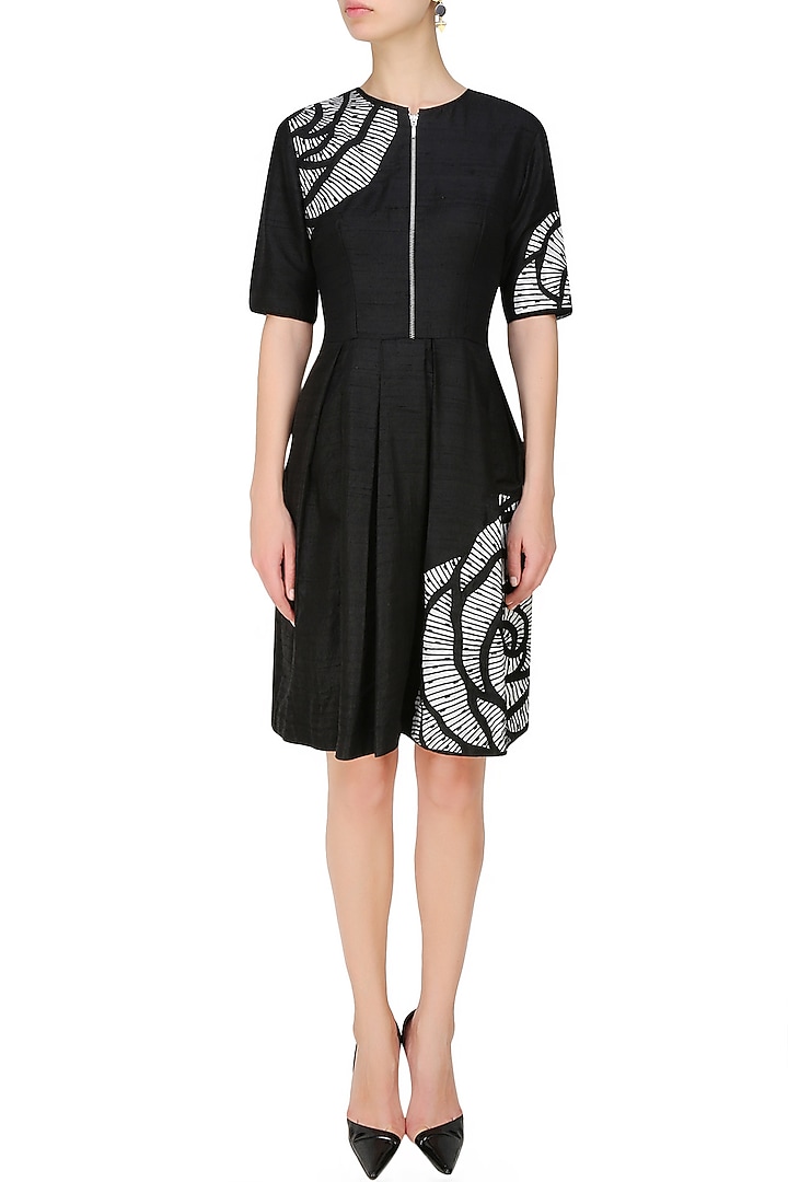 Nachiket Barve presents Black thread embroidered rose motif cutwork fit and flared dress available only at Pernia's Pop Up Shop.