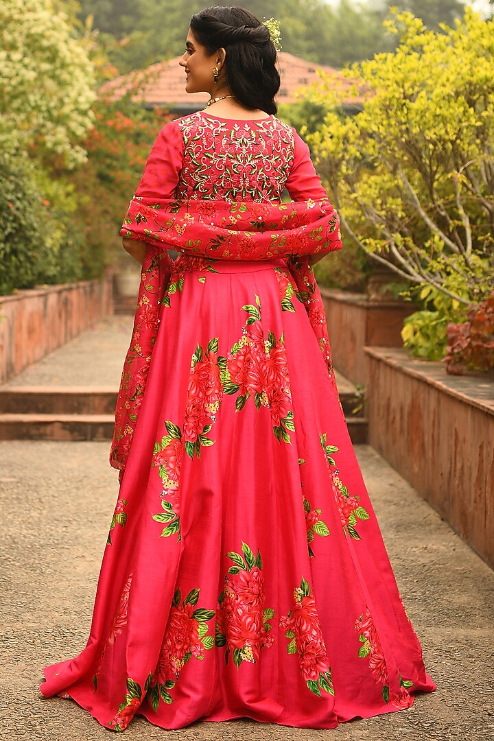 Reddish-Pink Floral Printed Wedding Lehenga Set by Neha Chopra Tandon at Pernia's Pop Up Shop