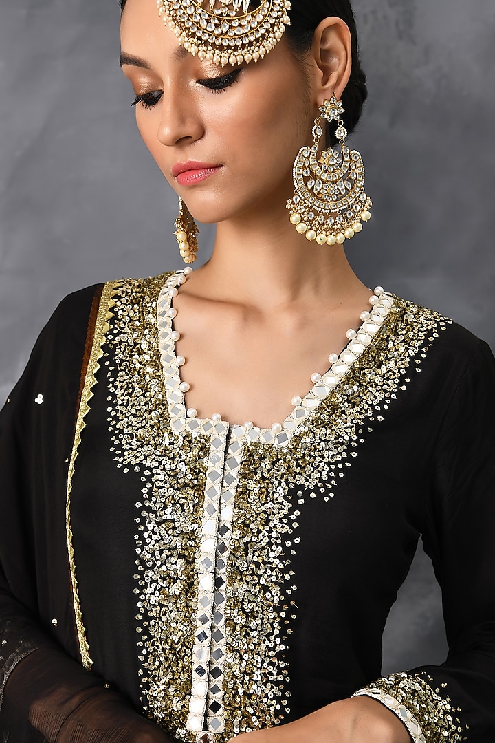 Black Sequins Embroidered Kurta Set by Neha Chopra Tandon at Pernia's Pop Up Shop