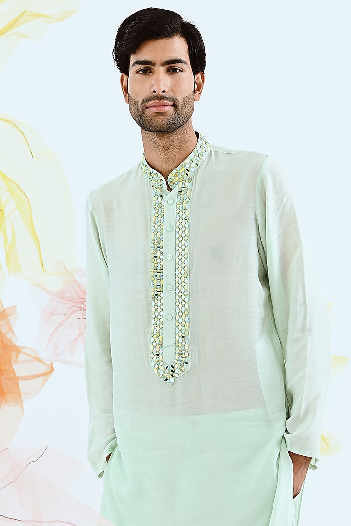 Light Blue Printed Kurta Set by Neha Chopra Tandon Men at Pernia's Pop Up Shop