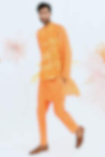Orange Raw Silk Bundi Jacket With Kurta Set by Neha Chopra Tandon Men