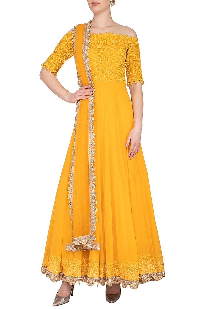 Mango Yellow Embroidered Off shoulder Wedding Anarkali Set by Neha Chopra Tandon at Pernia's Pop Up Shop