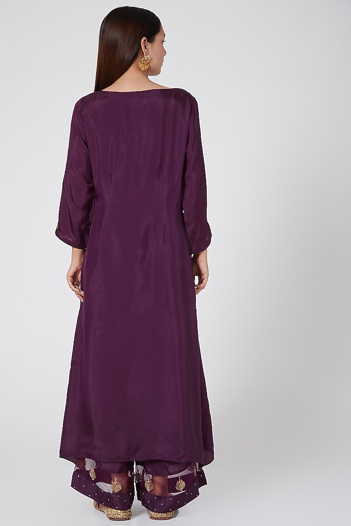 Purple & Pink Embroidered Kurta Set by POULI at Pernia's Pop Up Shop