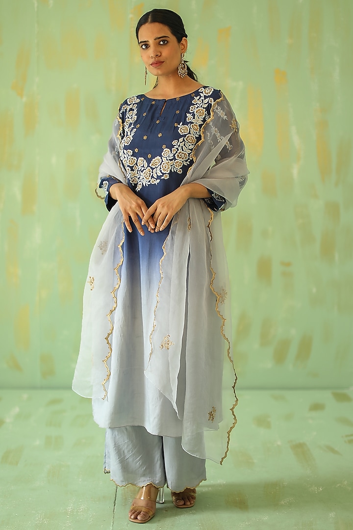 Blue Ombre Embroidered Kurta Set by Pouli Pret