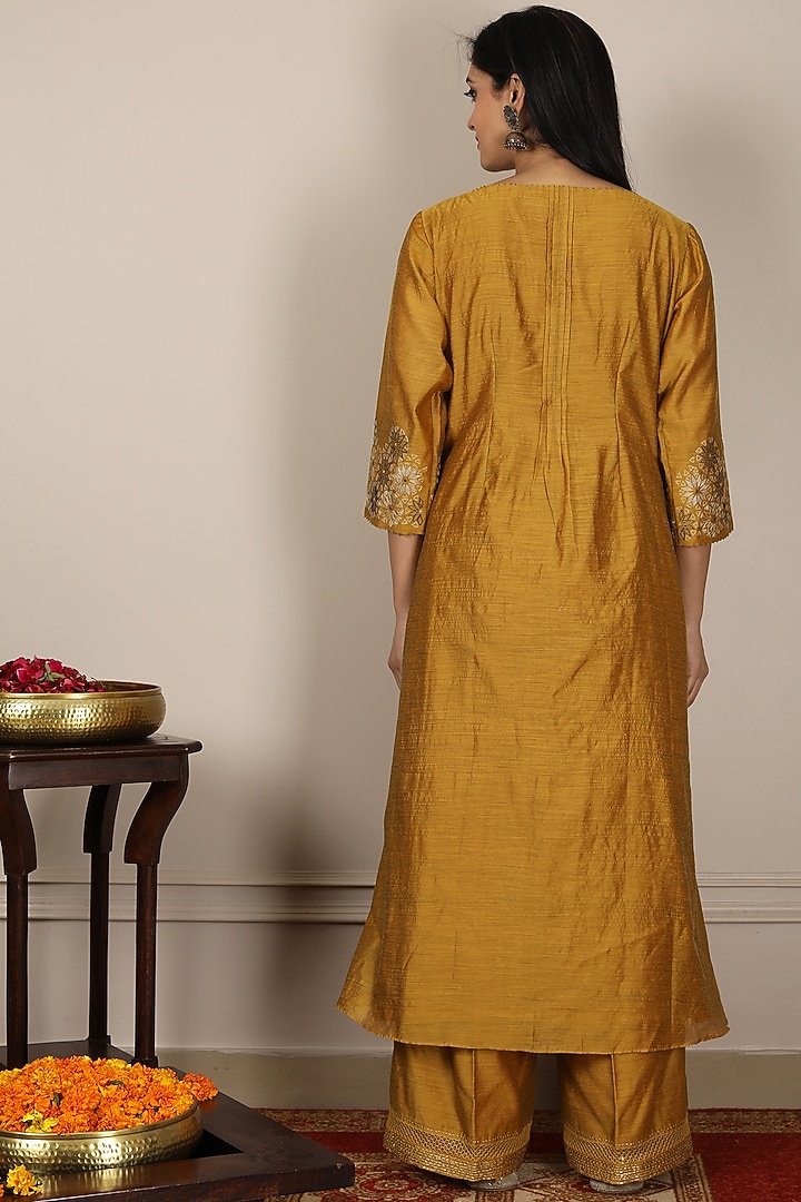 Mustard & Beige Embroidered Kurta Set by POULI at Pernia's Pop Up Shop