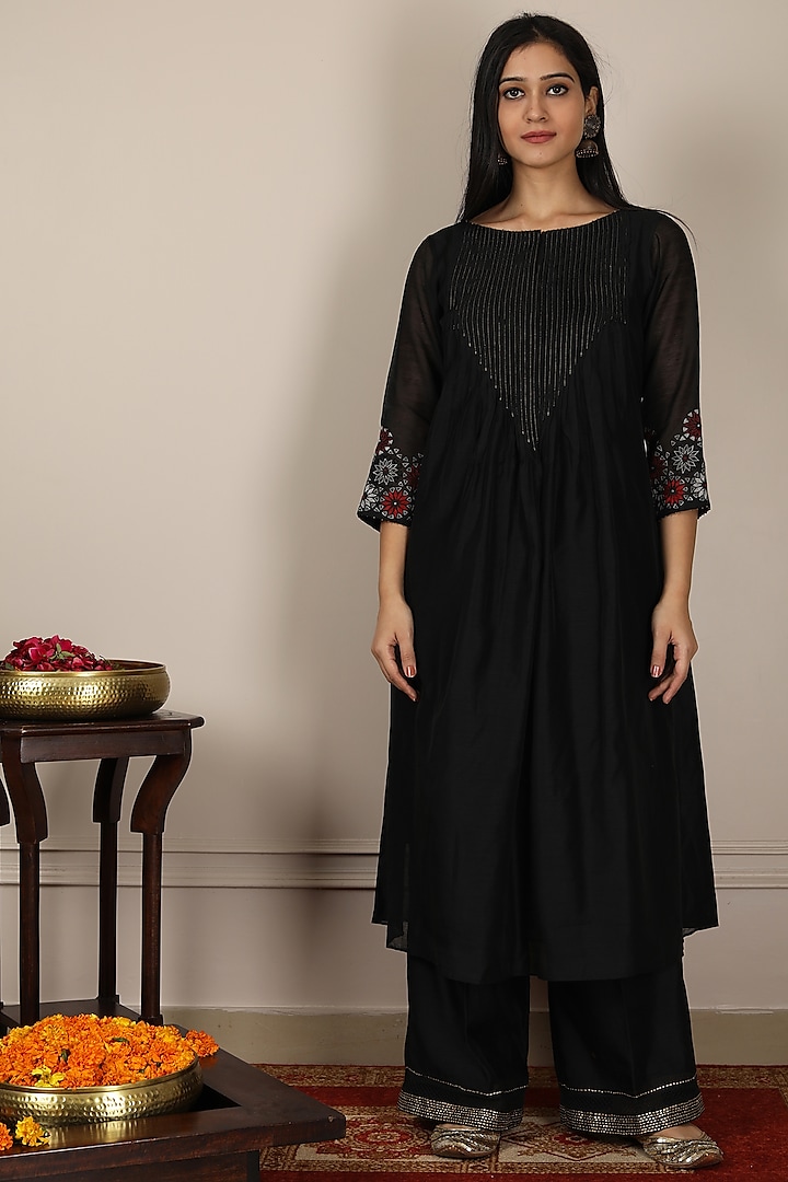 Black & Maroon Embroidered Kurta Set by POULI at Pernia's Pop Up Shop