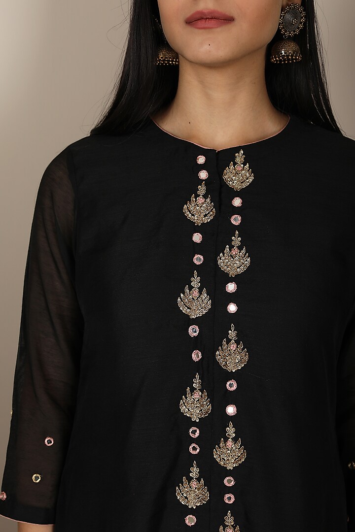 Black & Blush Pink Embroidered Kurta Set by POULI at Pernia's Pop Up Shop