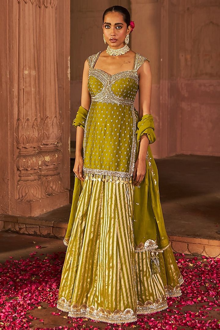 Mehendi Green Chanderi Sequins Embroidered Kurta Set by Nidhika Shekhar at Pernia's Pop Up Shop