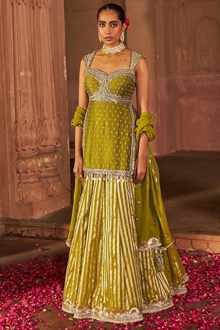 Mehendi Green Chanderi Sequins Embroidered Kurta Set by Nidhika Shekhar at Pernia's Pop Up Shop
